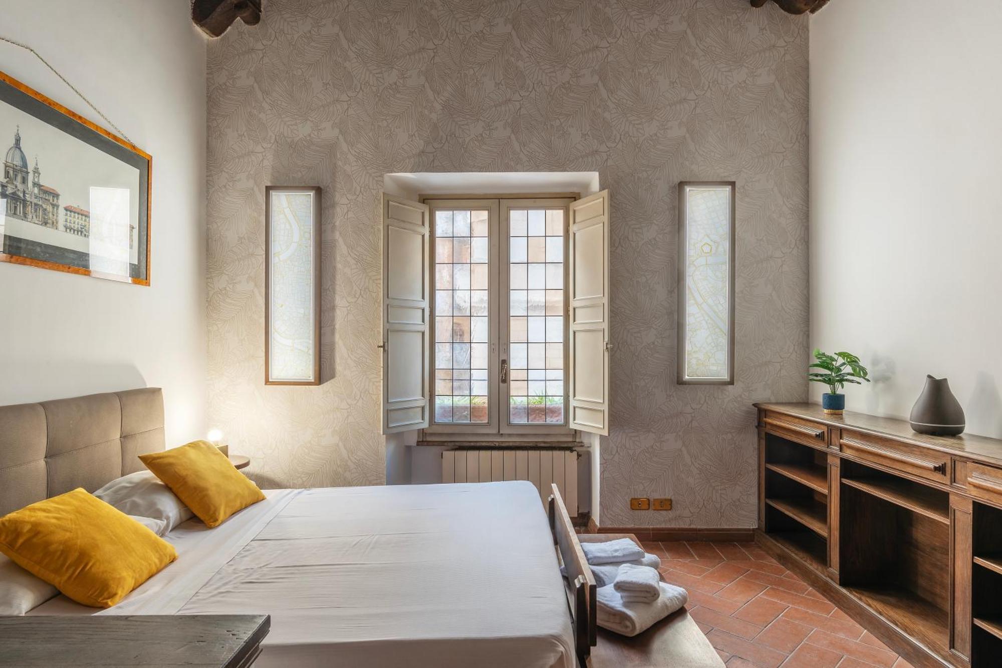 Historical Loft At Campo De Fiori Rom