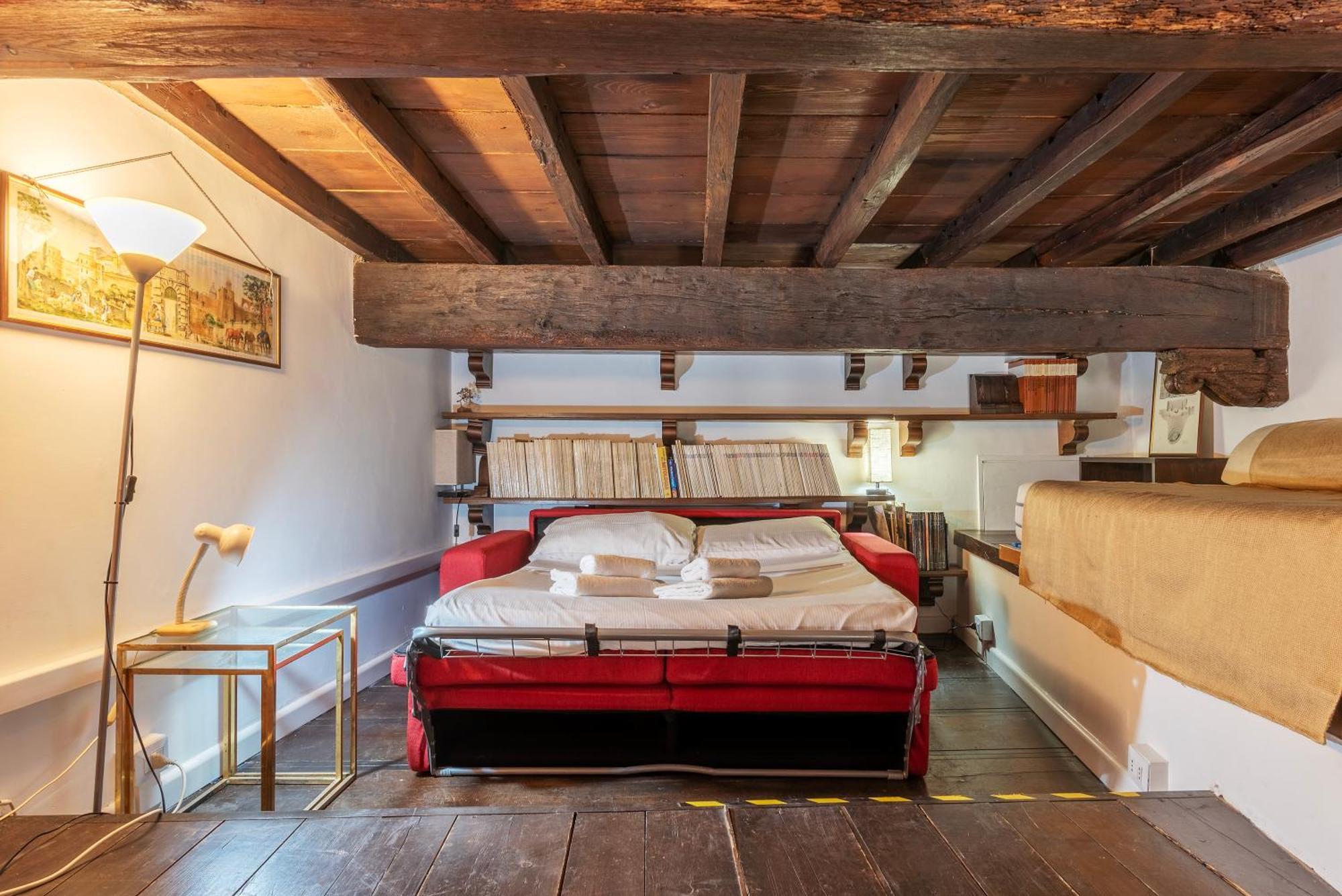 Lejlighed Historical Loft At Campo De Fiori